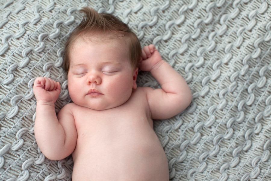 3 Ways to Coordinate Your Maternity and Newborn Sessions